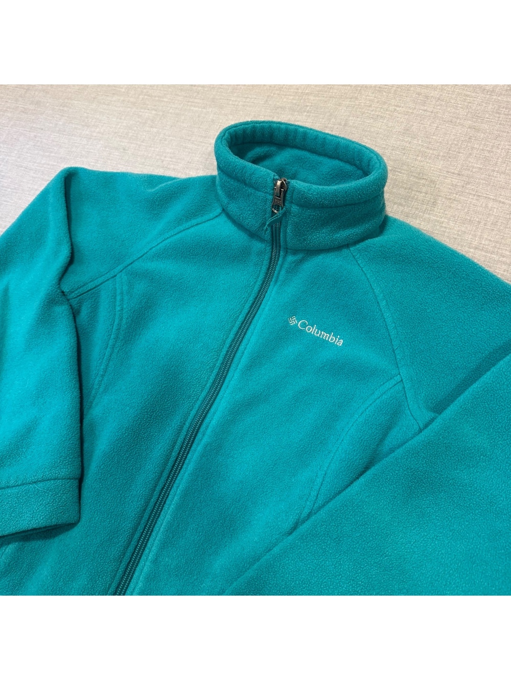 Columbia teal full zip fleece jacket